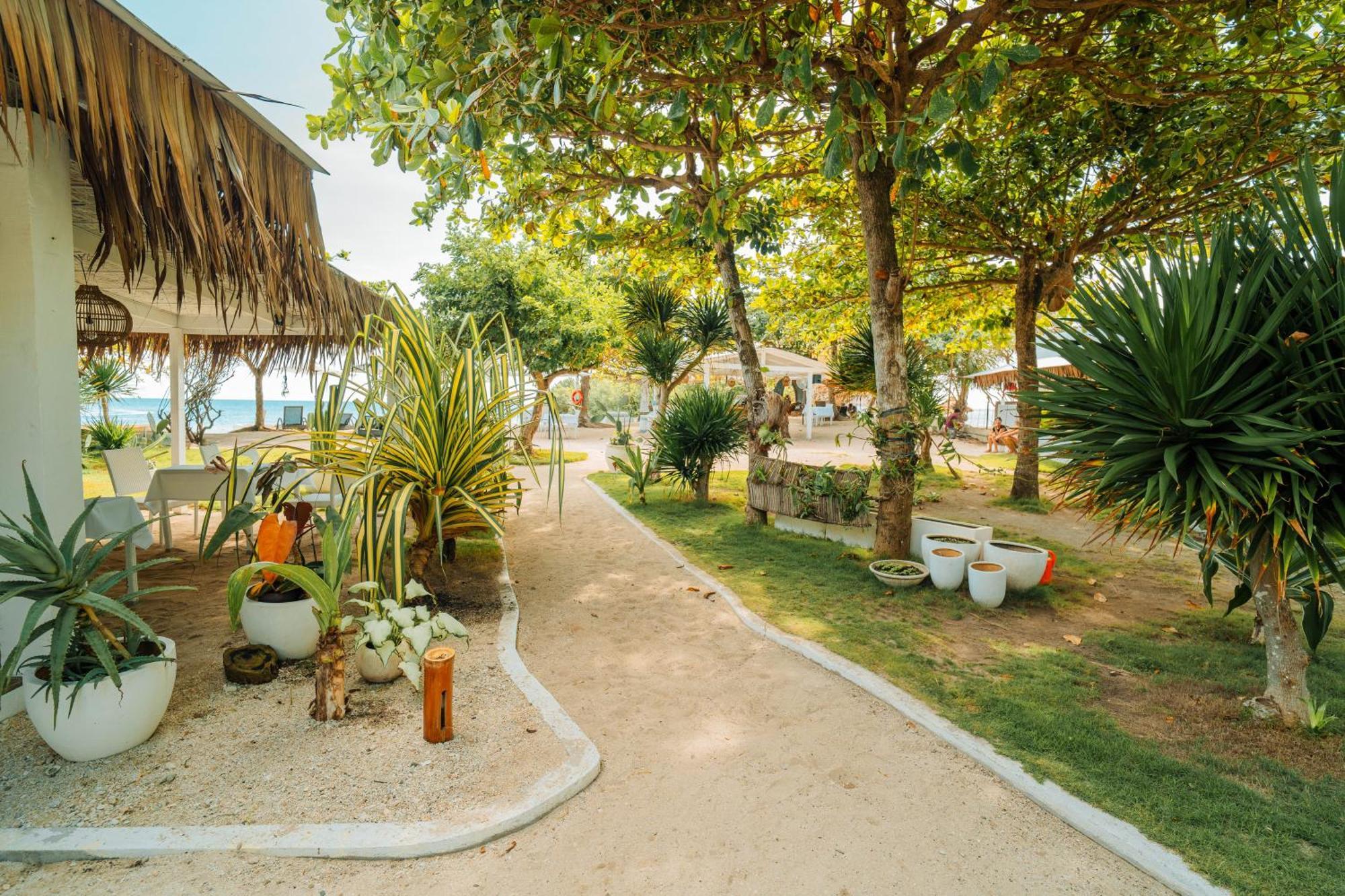 Blanco Beach Resort Malapascua Ngoại thất bức ảnh