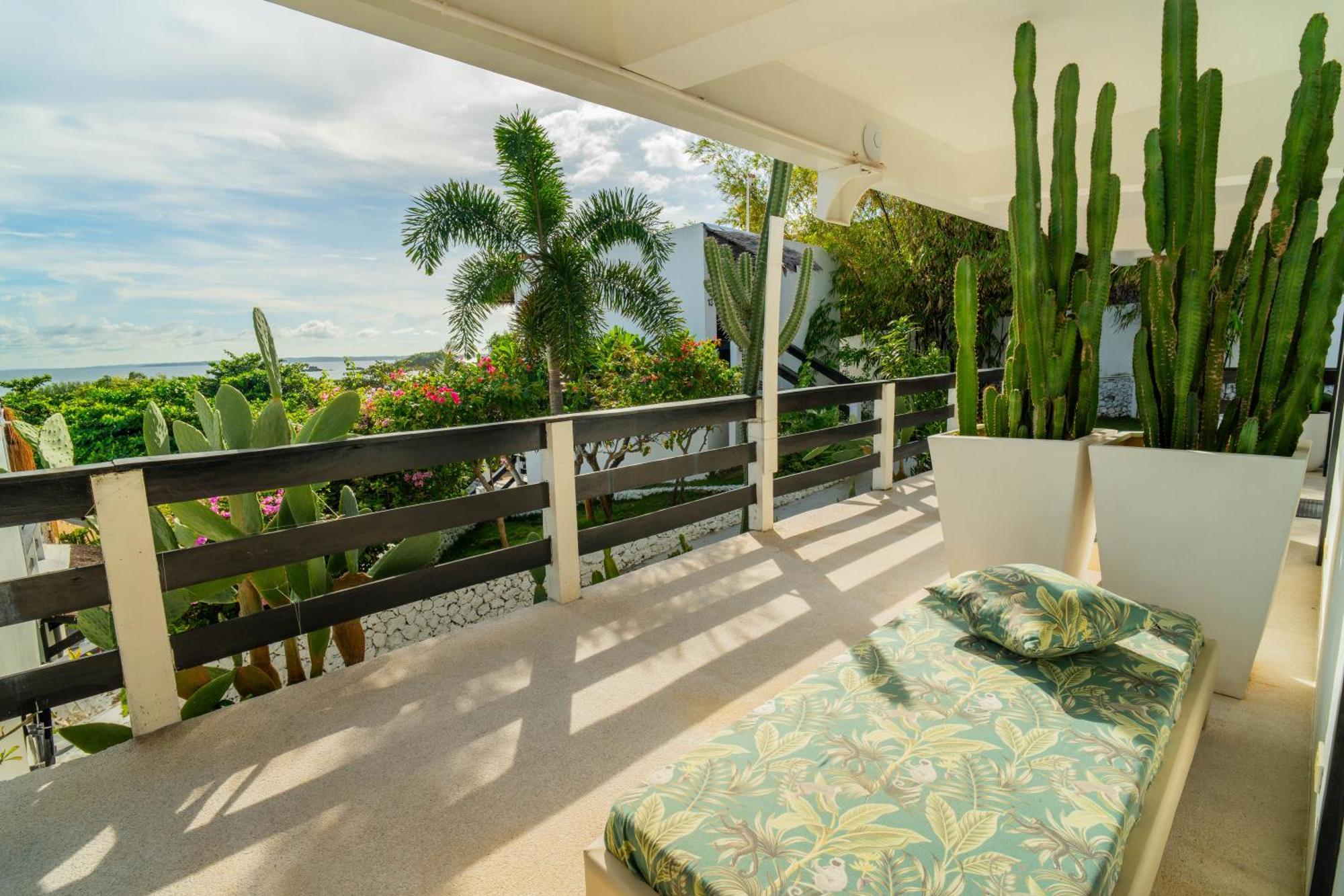 Blanco Beach Resort Malapascua Ngoại thất bức ảnh