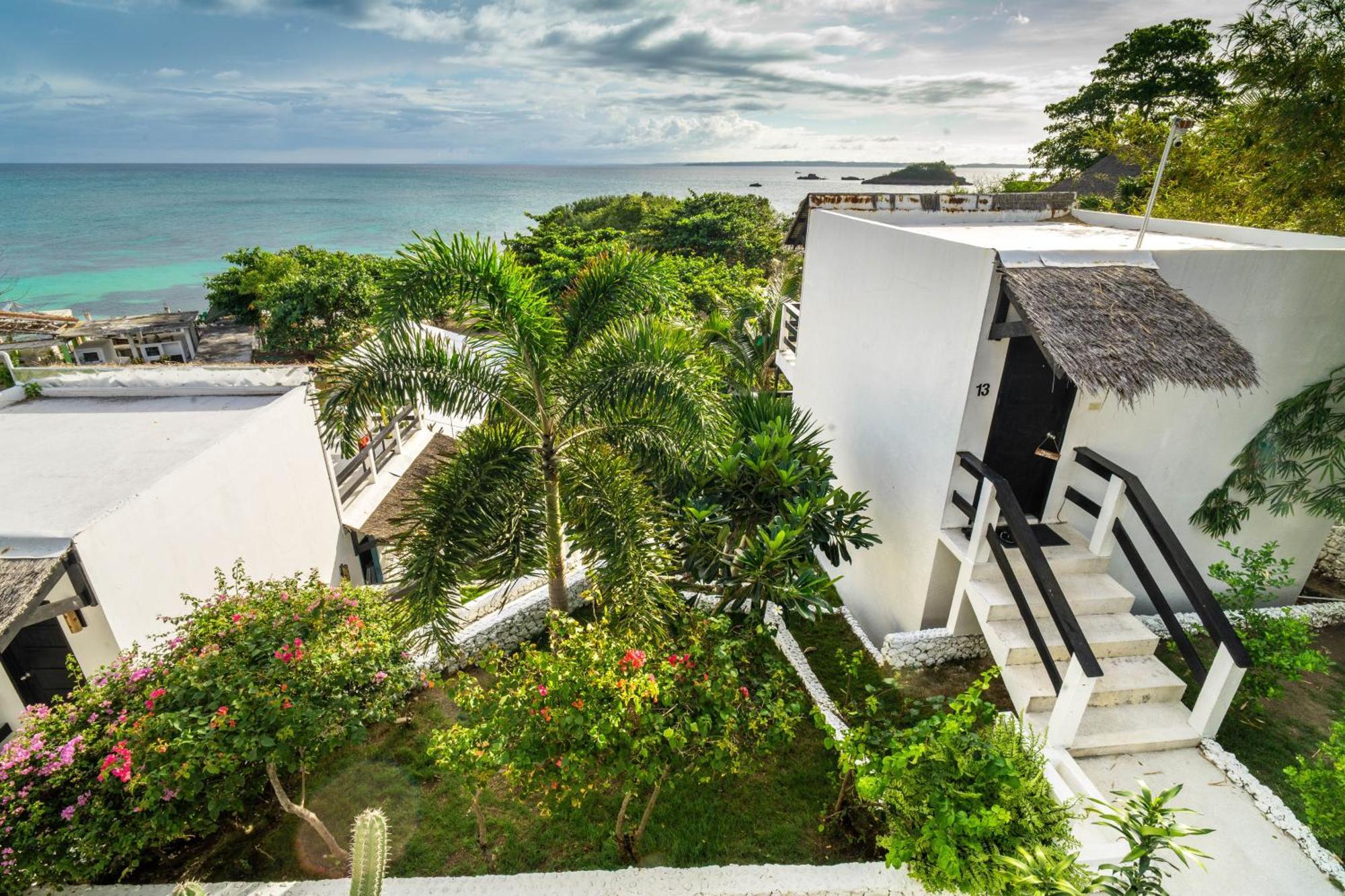 Blanco Beach Resort Malapascua Ngoại thất bức ảnh