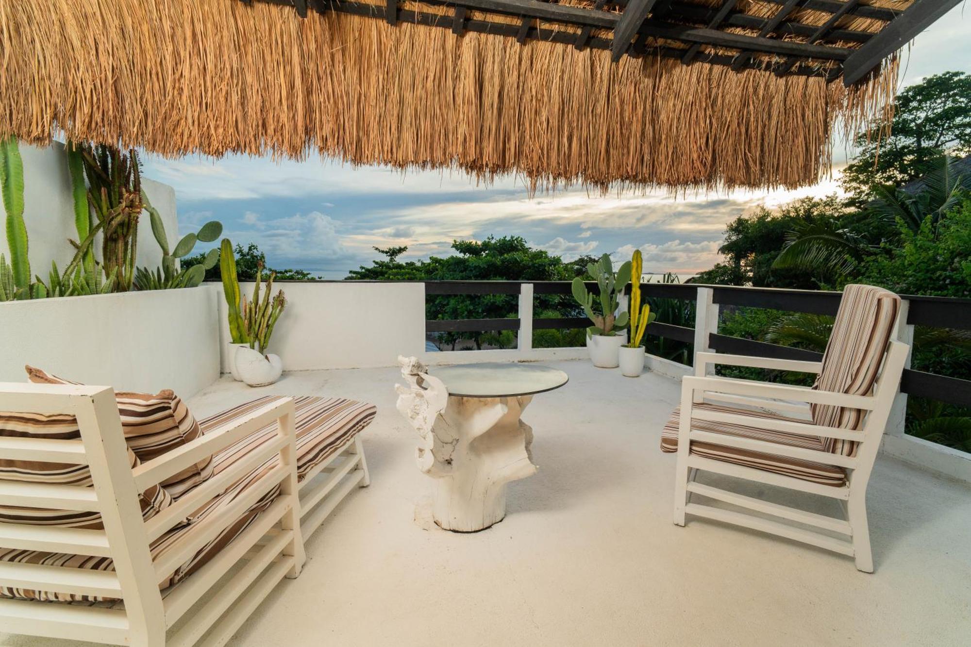 Blanco Beach Resort Malapascua Ngoại thất bức ảnh