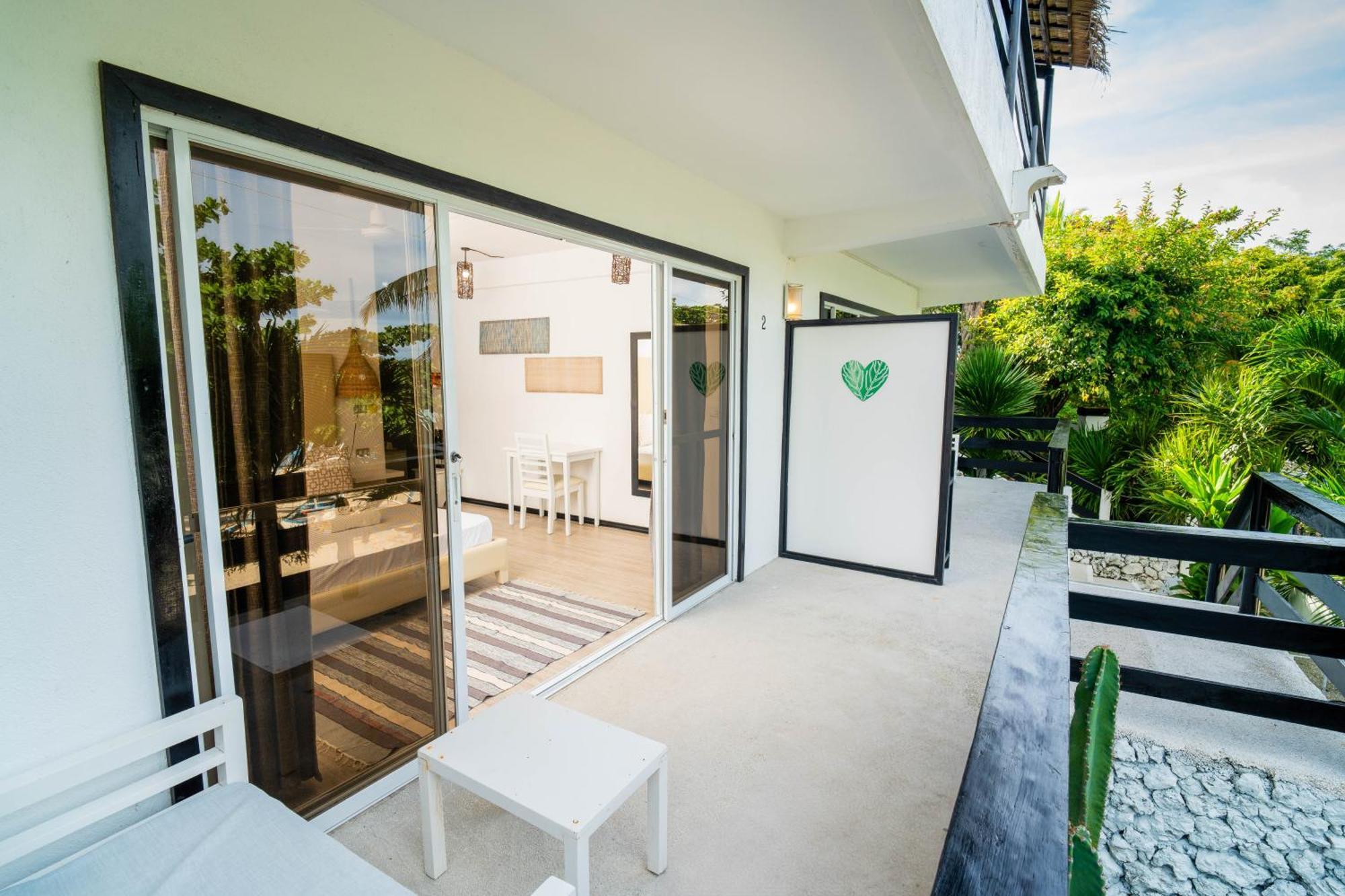 Blanco Beach Resort Malapascua Ngoại thất bức ảnh